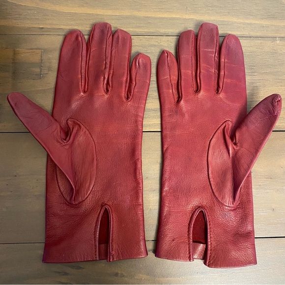 Vintage Super Soft Leather Red Gloves Slit Wrist Designer Classic Timeless - Picture 4 of 13